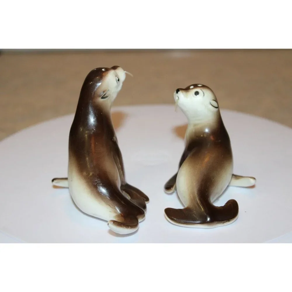 Salt & Pepper Shakers - California Sea Lions with Whiskers 1960s